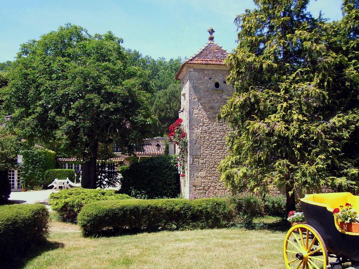 Domaine De Gavaudun Vila Exterior foto